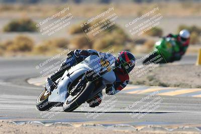 media/Nov-17-2024-CVMA (Sun) [[1fec520723]]/Race 11-Amateur Supersport Open/